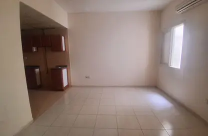Apartment - Studio - 1 Bathroom for rent in Fire Station Road - Muwaileh - Sharjah