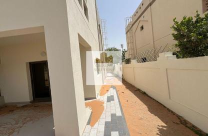 فيلا - 4 غرف نوم - 5 حمامات للايجار في جاردن فيو فيلا - قرية جبل علي - جبل علي - دبي