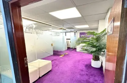 Business Centre - Studio - 2 Bathrooms for rent in Al Kazim Building - Karama Park Area - Al Karama - Dubai