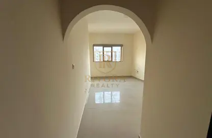 Office Space - Studio - 1 Bathroom for rent in Al Baraha - Deira - Dubai