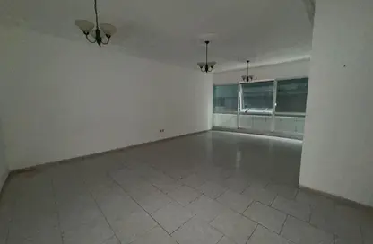 Apartment - 2 Bedrooms - 2 Bathrooms for rent in Al Majaz 2 - Al Majaz - Sharjah