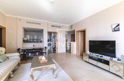 Apartment - 2 Bedrooms - 3 Bathrooms for rent in Burj Vista Tower 1 - Burj Vista - Downtown Dubai - Dubai