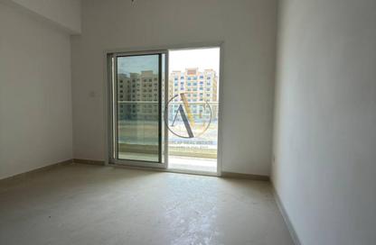 Apartment - Studio - 1 for rent in Al Ameera Village - Ajman Apartment - Studio - 1 for rent in Al Ameera Village - Ajman