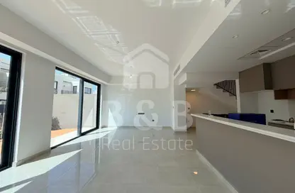 تاون هاوس - 3 غرف نوم - 4 حمامات للايجار في فالكون ايلاند نورث - جزيرة فالكون - قرية الحمرا - رأس الخيمة تاون هاوس - 3 غرف نوم - 4 حمامات للايجار في فالكون ايلاند نورث - جزيرة فالكون - قرية الحمرا - رأس الخيمة