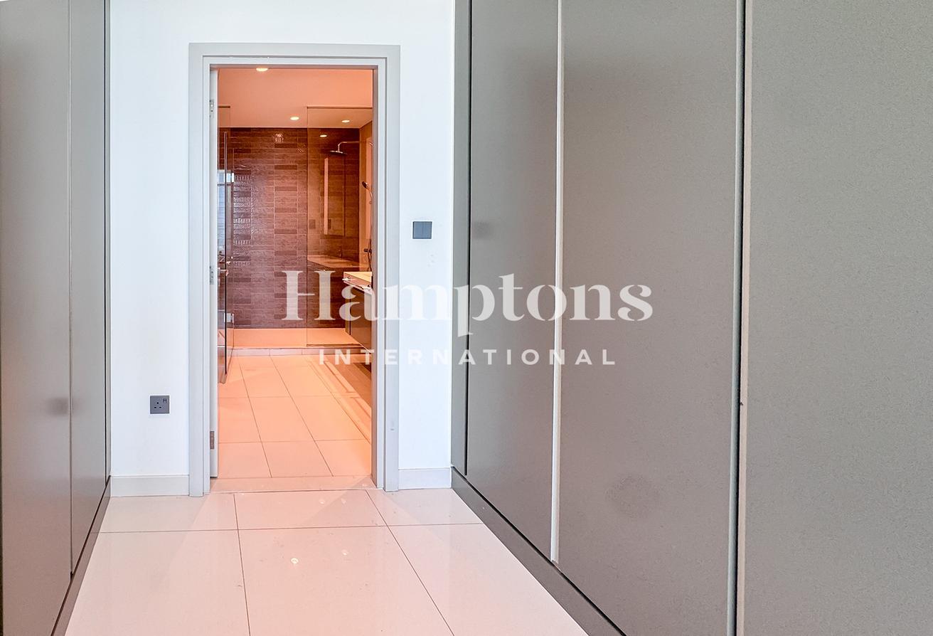 4+M Penthouse Full View | Largest Size | Furnished photo 25
