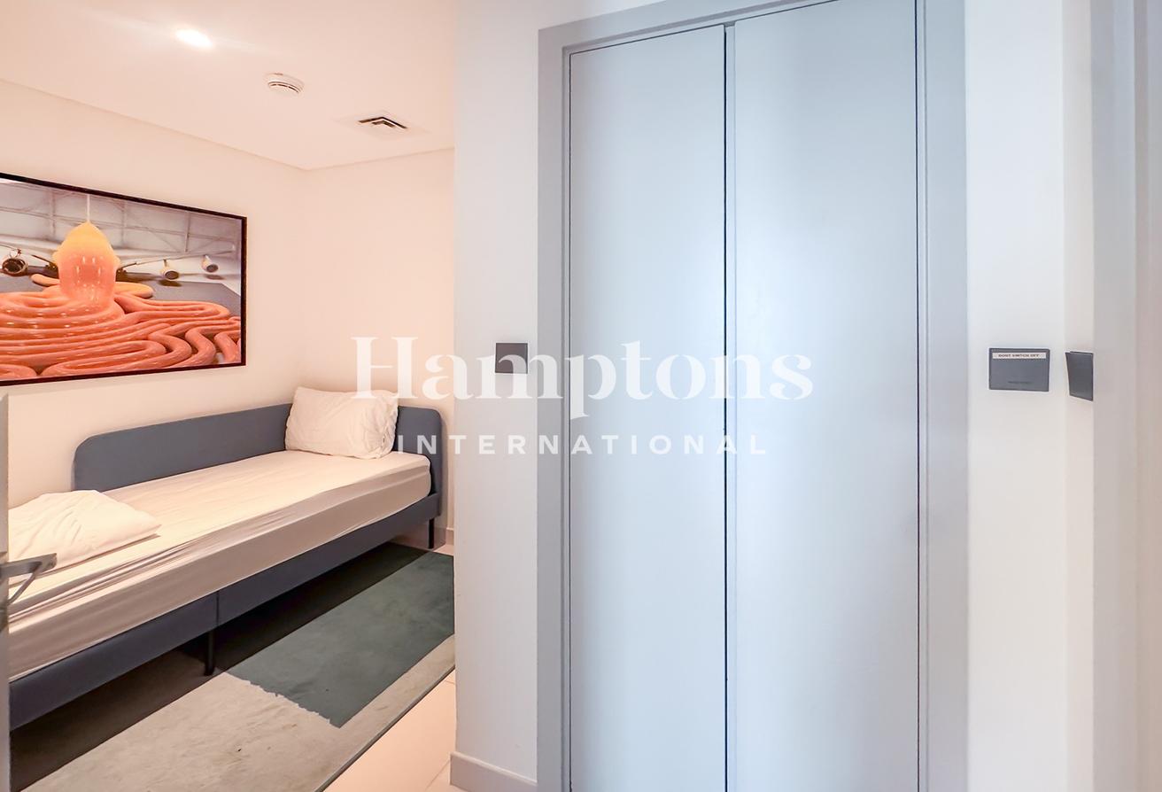 4+M Penthouse Full View | Largest Size | Furnished photo 24
