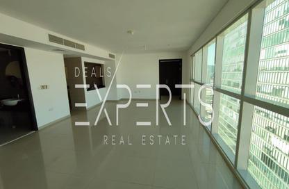 Apartment - 1 Bedroom - 2 Bathrooms for rent in RAK Tower - Marina Square - Al Reem Island - Abu Dhabi