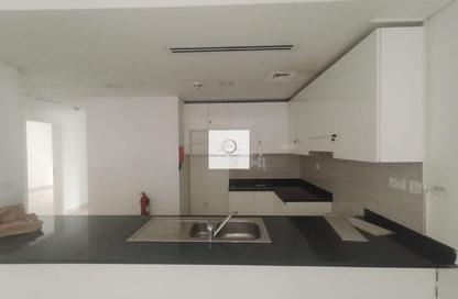 Apartment - 2 Bedrooms - 3 Bathrooms for rent in Golden Sands 14 - Al Mankhool - Bur Dubai - Dubai