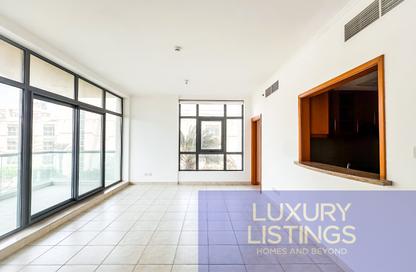 Apartment - 1 - 1 for rent in The Links East Tower - The Links - The Views - Dubai