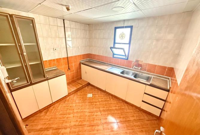 72719357 - Property Image 3