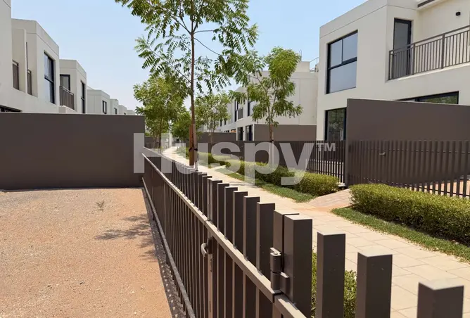 123837003 - Property Image 2