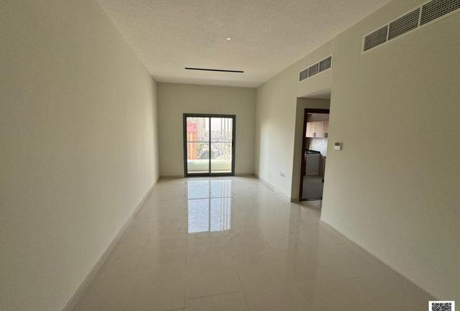 85748235 - Property Image 3