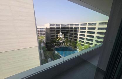 Apartment - 1 Bedroom - 2 Bathrooms for rent in East Village - Aljada - Sharjah Apartment - 1 Bedroom - 2 Bathrooms for rent in East Village - Aljada - Sharjah