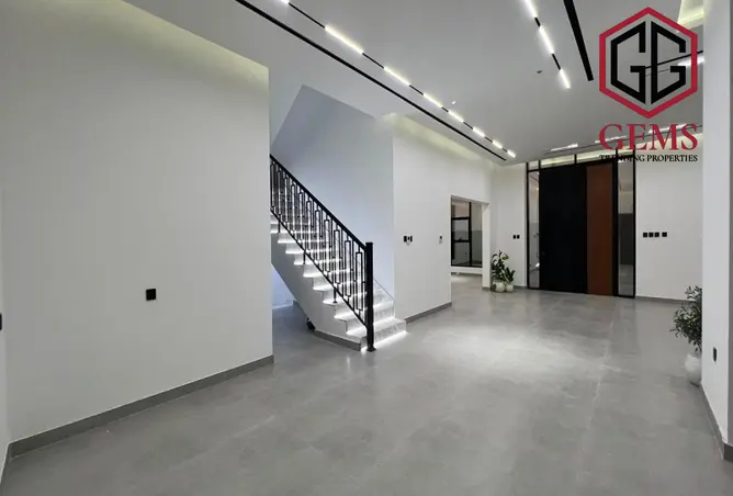 155099704 - Property Image 2