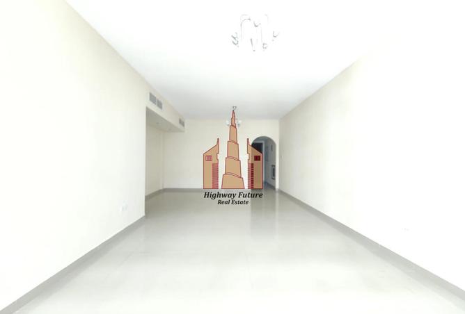 2OgzjNCc4hM - صورة العقار 2