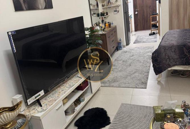 2OjGEYuLwCO - Property Image 2