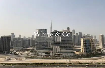 Apartment - 1 Bedroom - 2 Bathrooms for rent in Tower B - DAMAC Towers by Paramount - Business Bay - Dubai