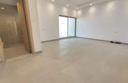 Villa - 3 Bedrooms - 5 Bathrooms for rent in Nad Al Sheba 4 - Nad Al Sheba - Dubai