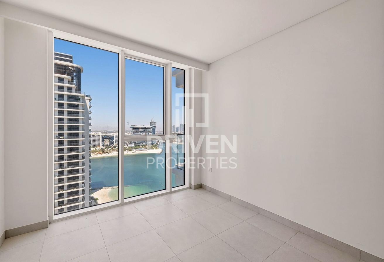 Corner Unit | Spacious Layout | Premium Area photo 6