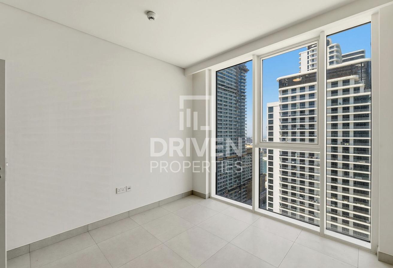 Corner Unit | Spacious Layout | Premium Area photo 8