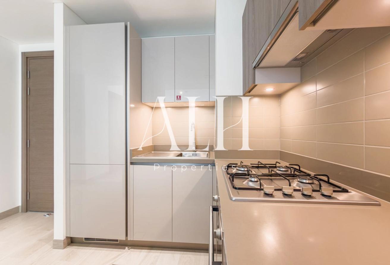 Brand New | Premium Location | Bright Layout photo 8