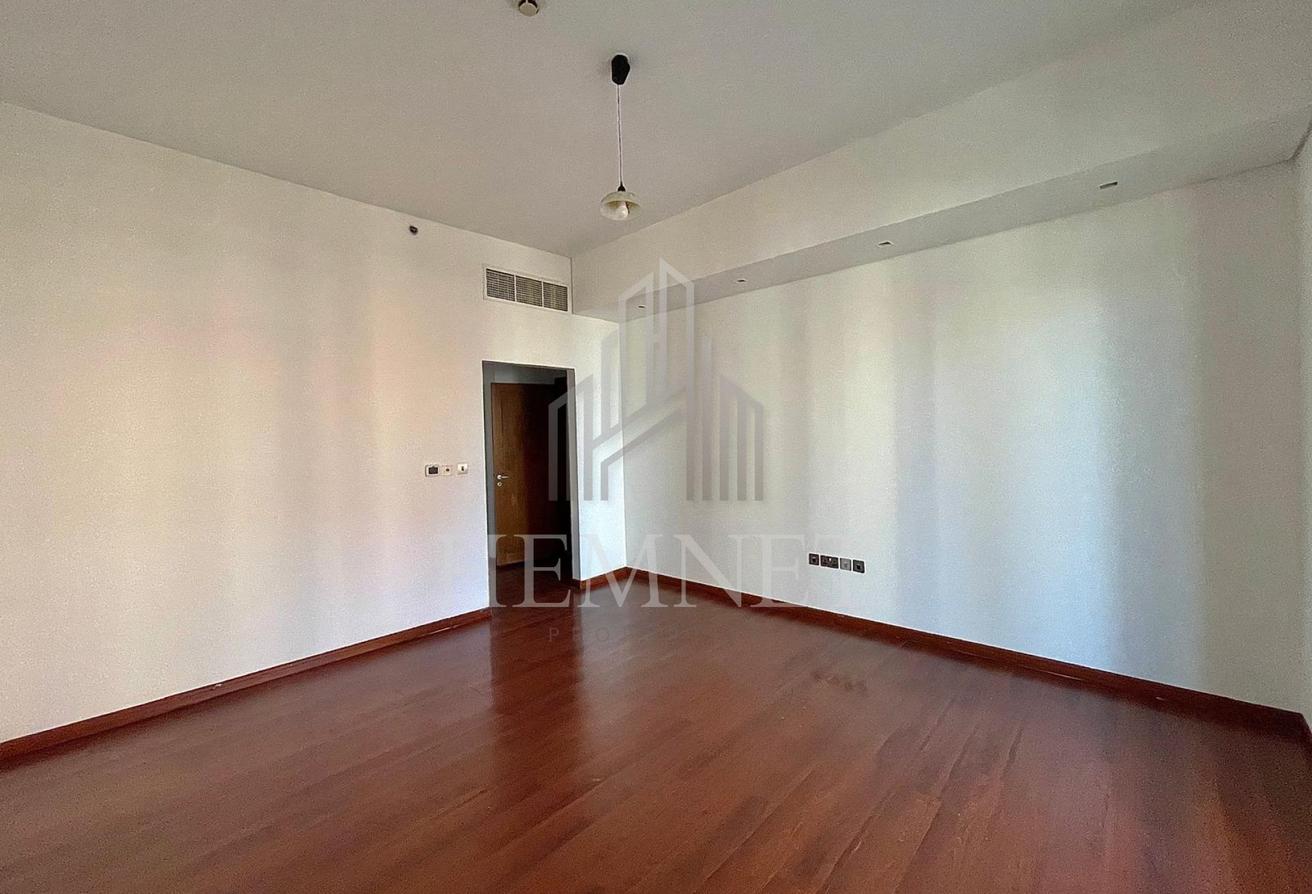 3BR + Maid | Huge Balcony | Waterfront View photo 8