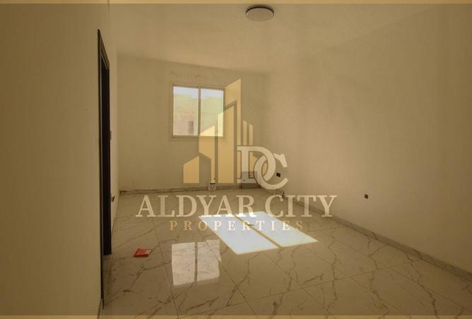 78198437 - Property Image 2