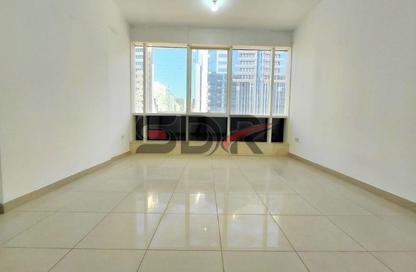 Apartment - 2 Bedrooms - 3 Bathrooms for rent in Al Hashimi Tower - Airport Road - Abu Dhabi Apartment - 2 Bedrooms - 3 Bathrooms for rent in Al Hashimi Tower - Airport Road - Abu Dhabi