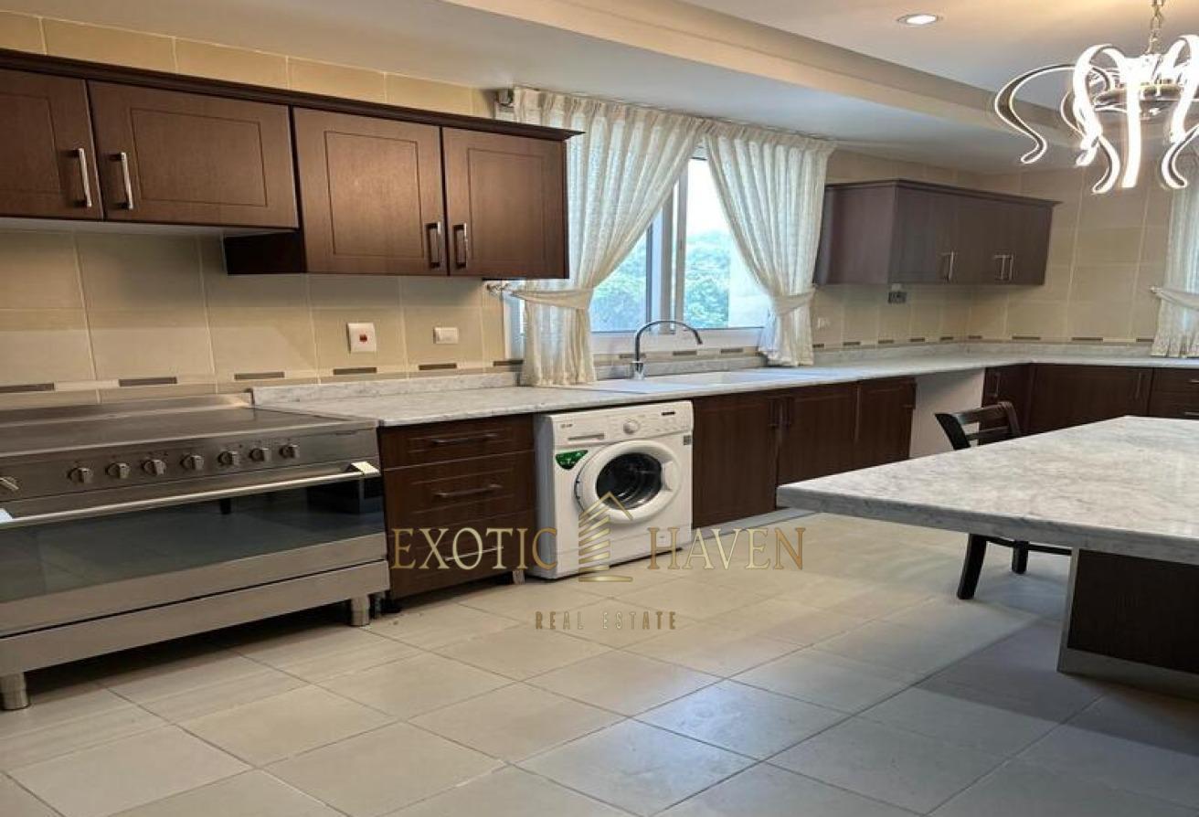 6 BR Villa | Spacious | Prime B Villa photo 27