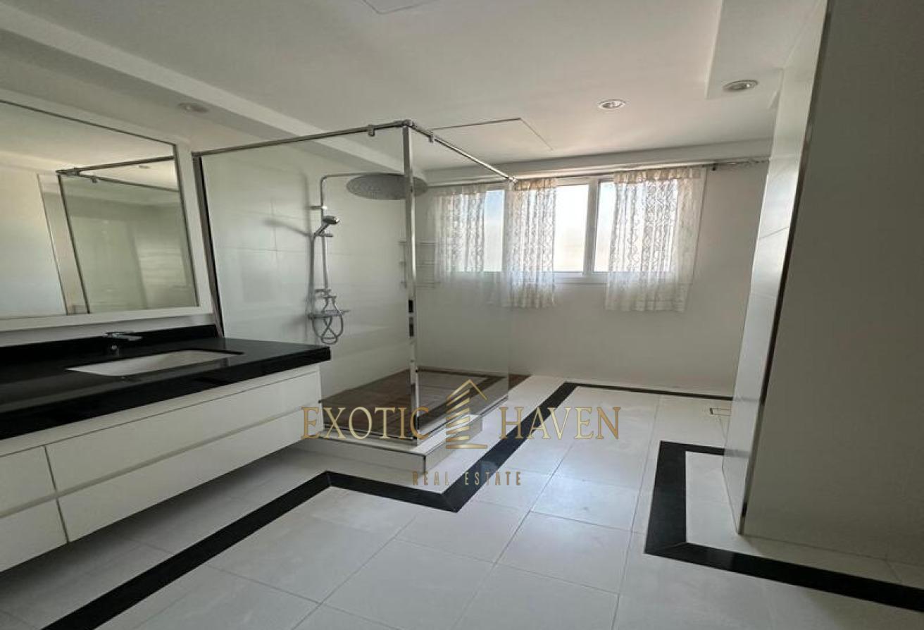 6 BR Villa | Spacious | Prime B Villa photo 6