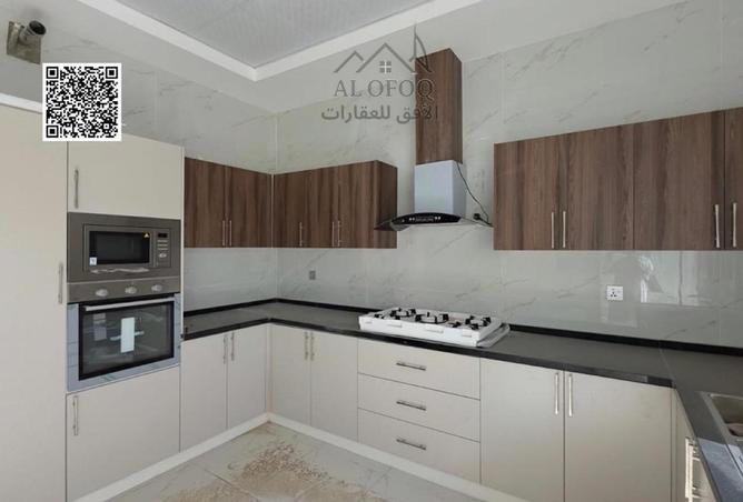 82396207 - Property Image 3