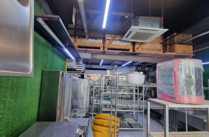 Shop - Studio - 1 Bathroom for rent in Al Majaz Pearl - Al Majaz 2 - Al Majaz - Sharjah