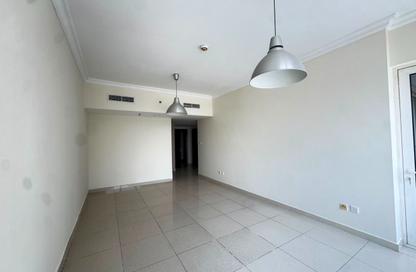 Apartment - 1 Bedroom - 2 Bathrooms for rent in V3 Tower - JLT Cluster V - Jumeirah Lake Towers - Dubai
