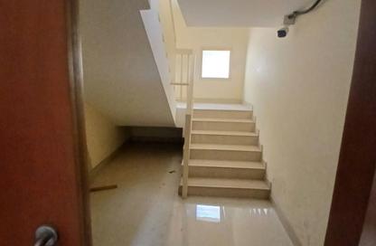 Whole Building - 7+ - 7+ for sale in Al Jurf 2 - Al Jurf - Ajman Downtown - Ajman