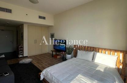 Apartment - Studio - 1 Bathroom for sale in Golf Horizon A - Golf Horizon - Golf Town - DAMAC Hills - Dubai