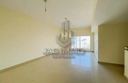 Apartment - 3 Bedrooms - 3 Bathrooms for rent in Centrium Tower 4 - Centrium Towers - Dubai Production City (IMPZ) - Dubai
