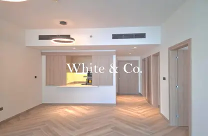 شقة - غرفة نوم - 2 حمامات للبيع في 399 هيلز بارك ب - 399 Hills Park - دبي هيلز استيت - دبي