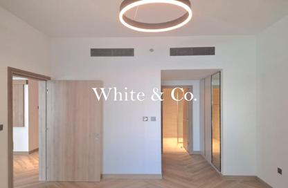 شقة - غرفة نوم - 2 حمامات للبيع في 399 هيلز بارك ب - 399 Hills Park - دبي هيلز استيت - دبي