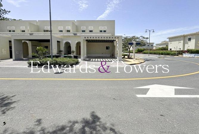 74242532 - Property Image 2