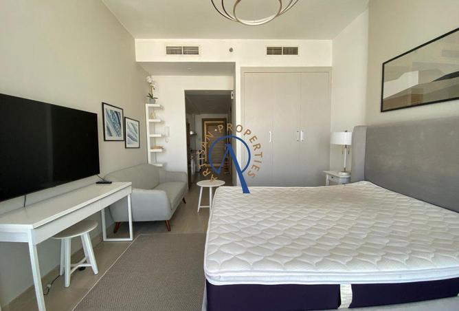 96964617 - Property Main Image
