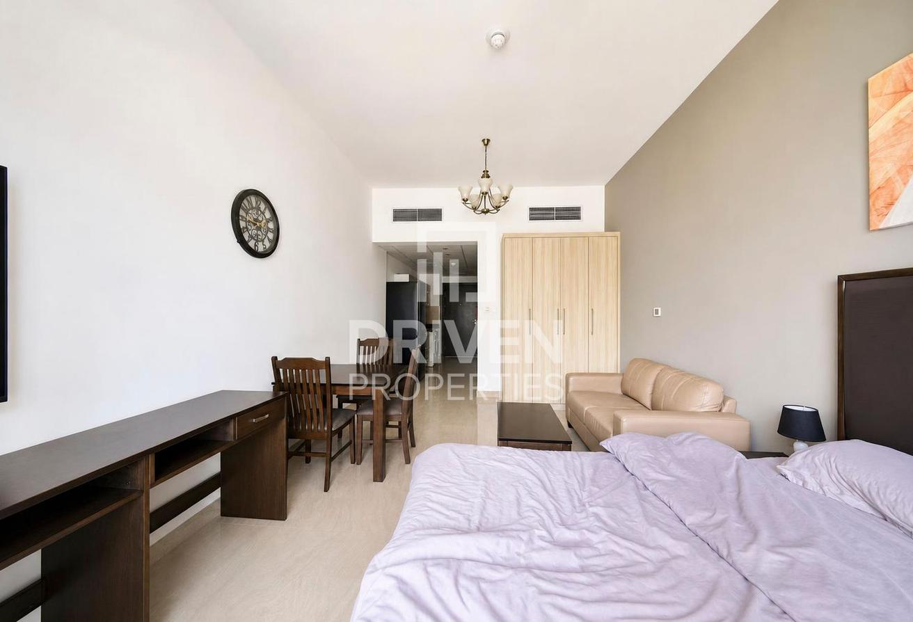 Fully Furnished | Spacious Layout | Low Floor photo 5