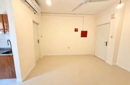Apartment - Studio - 1 for rent in Al Shamsi 1 - Muwaileh Commercial - Sharjah