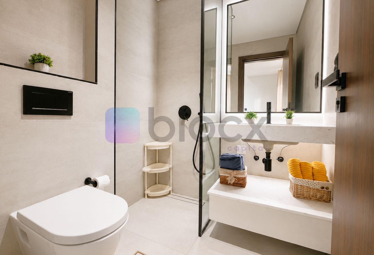 READY TO MOVE | FULLY FURNISHED | SPACIOUS LAYOUT - Image 13