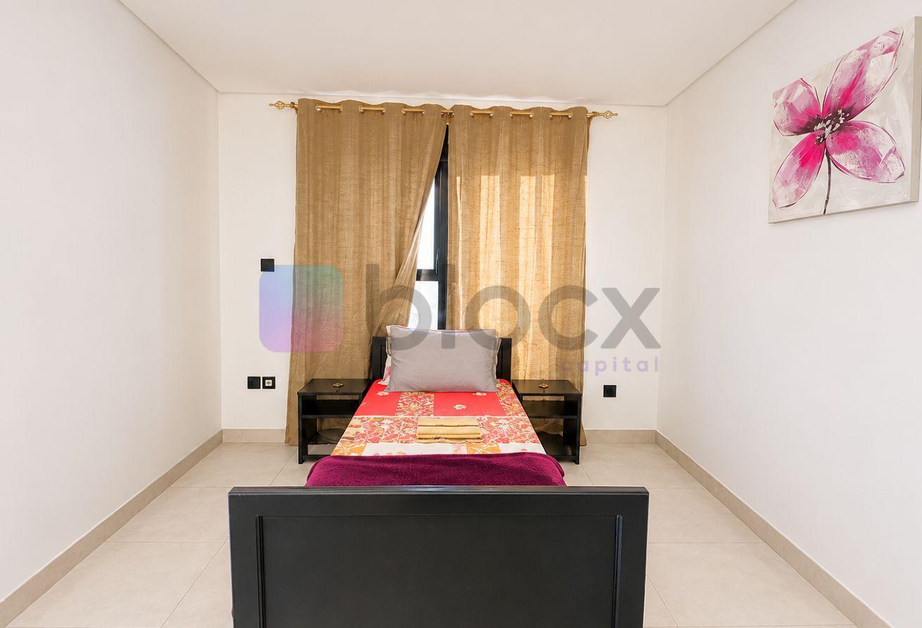 READY TO MOVE | FULLY FURNISHED | SPACIOUS LAYOUT - Image 12
