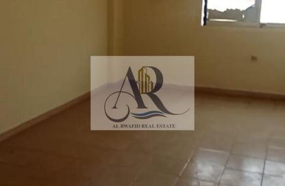 سكن عمال - استوديو - 8 حمامات للايجار في الجرف 2 - الجرف - عجمان وسط المدينة - عجمان