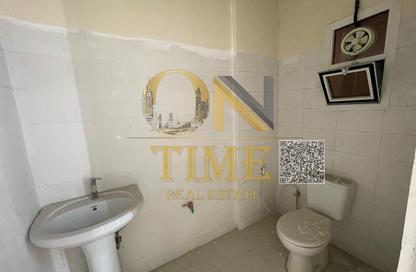 Warehouse - Studio - 1 Bathroom for rent in Al Jurf 2 - Al Jurf - Ajman Downtown - Ajman