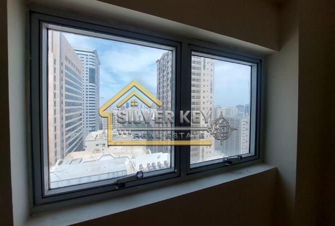 82814356 - Property Image 3