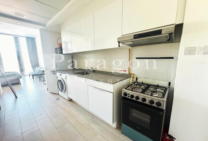 98267802 - Property Image 3