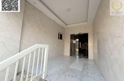 عمارة بالكامل - استوديو - 8 حمامات للبيع في الجرف الصناعية 3 - الجرف الصناعية - عجمان