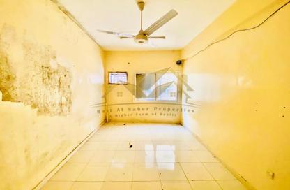 Apartment - 1 - 2 for rent in Al Souk Al Kabeer - Bur Dubai - Dubai Apartment - 1 - 2 for rent in Al Souk Al Kabeer - Bur Dubai - Dubai